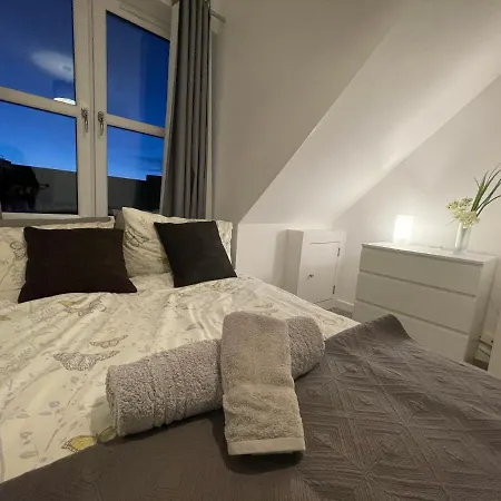 Carvetii - Edward House D - 2 Dbl Bed 2Nd Floor Flat Apartment Dunfermline Exterior photo