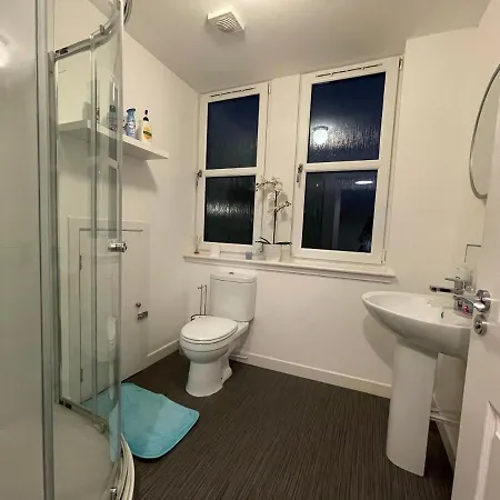 Carvetii - Edward House D - 2 Dbl Bed 2Nd Floor Flat Apartment Dunfermline Exterior photo