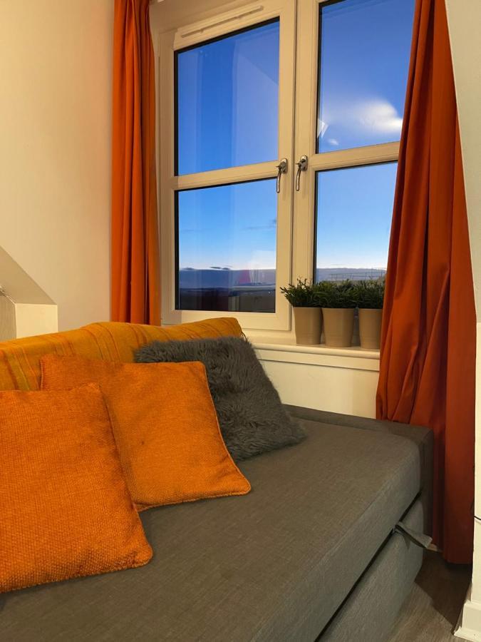 Carvetii - Edward House D - 2 Dbl Bed 2nd Floor Flat Apartment *